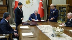 YAŞ kararları: Genelkurmay Başkanı değişti!