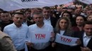 YENİ Partililer tutuklu başkanlar için yürüdü