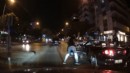 Yer: İzmir... Trafikte döner bıçaklı maganda!