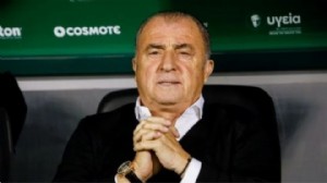 Yunan taraftarlardan Fatih Terim'e tepki