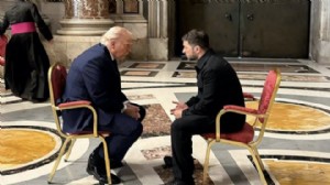 Zelenski ile Trump, Lahey’de görüştü